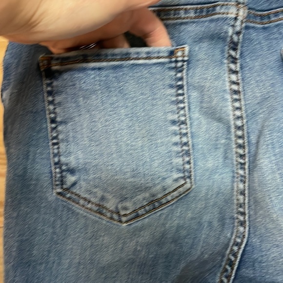 Kut from the Kloth size 10 Donna high rise fab ab ankle skinny button up jean - Picture 9 of 12